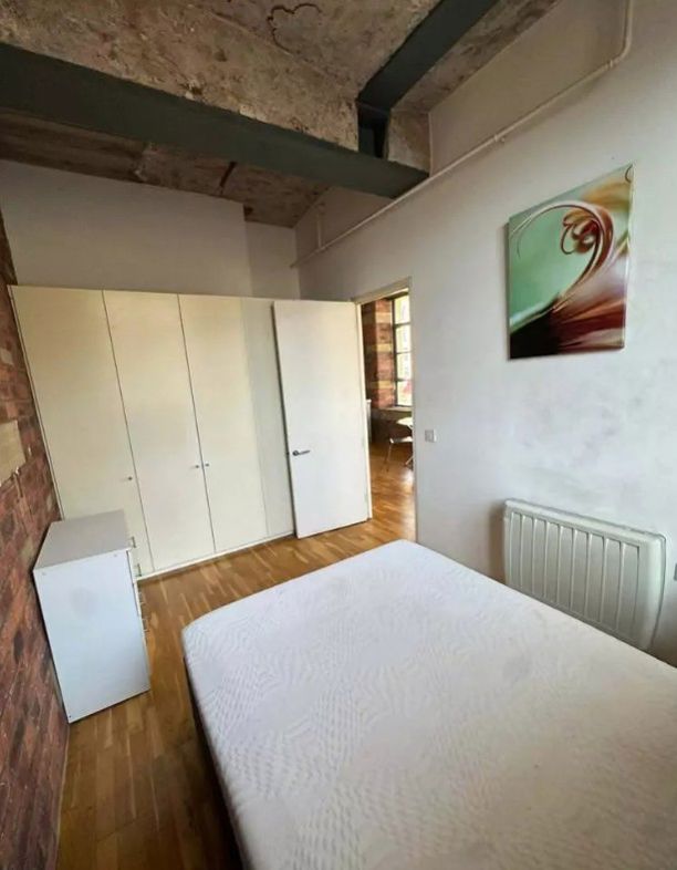 Property image 4 of 8