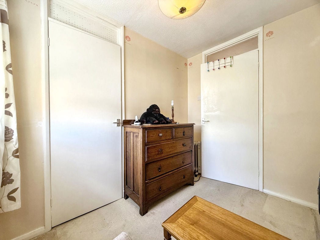 Property image 17 of 22