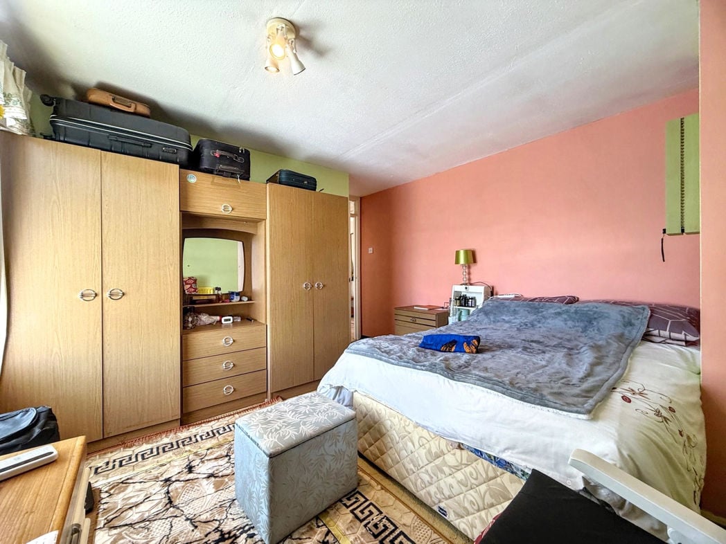Property image 14 of 22