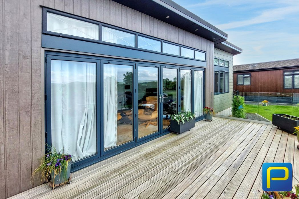 Property image 4 of 25