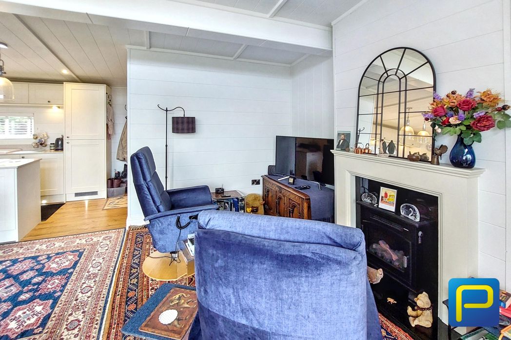Property image 7 of 25