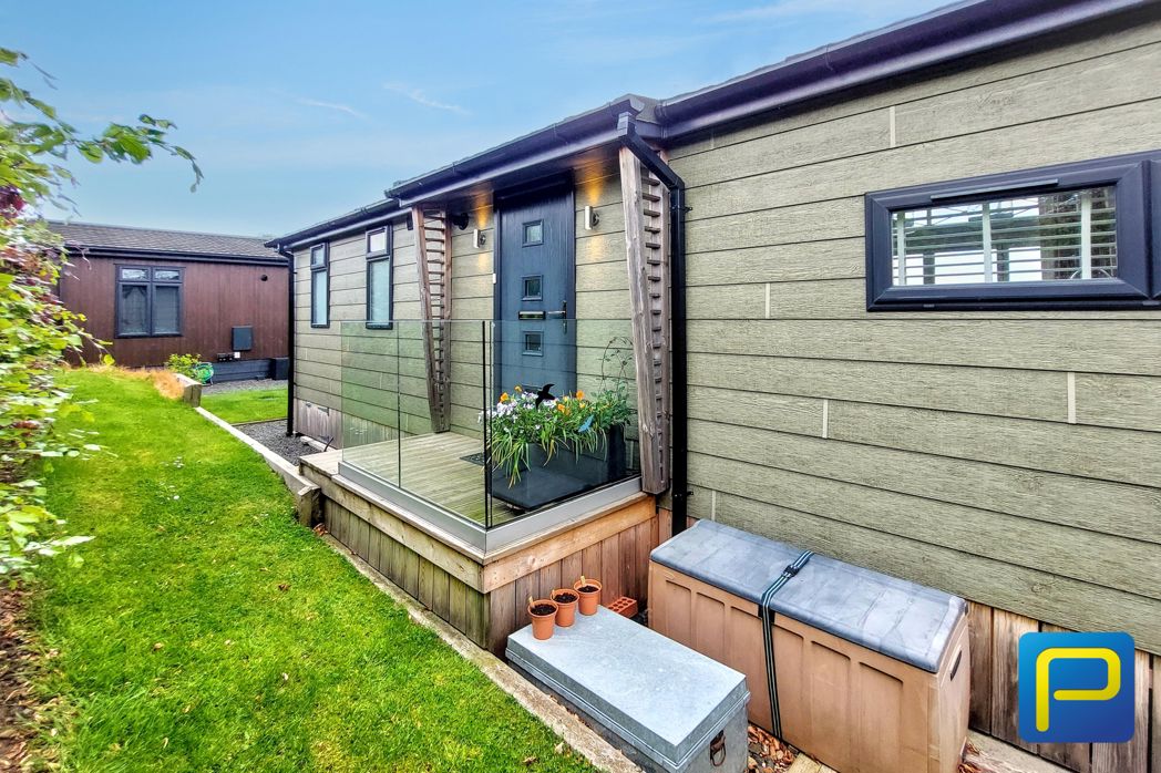 Property image 3 of 25
