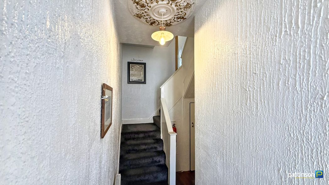 Property image 3 of 26