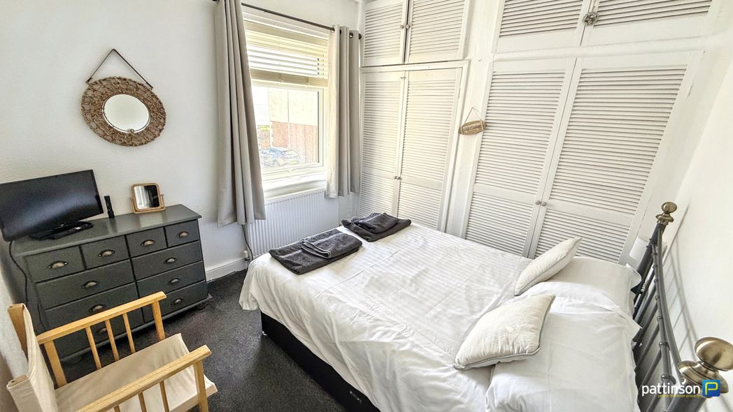 Property image 16 of 26
