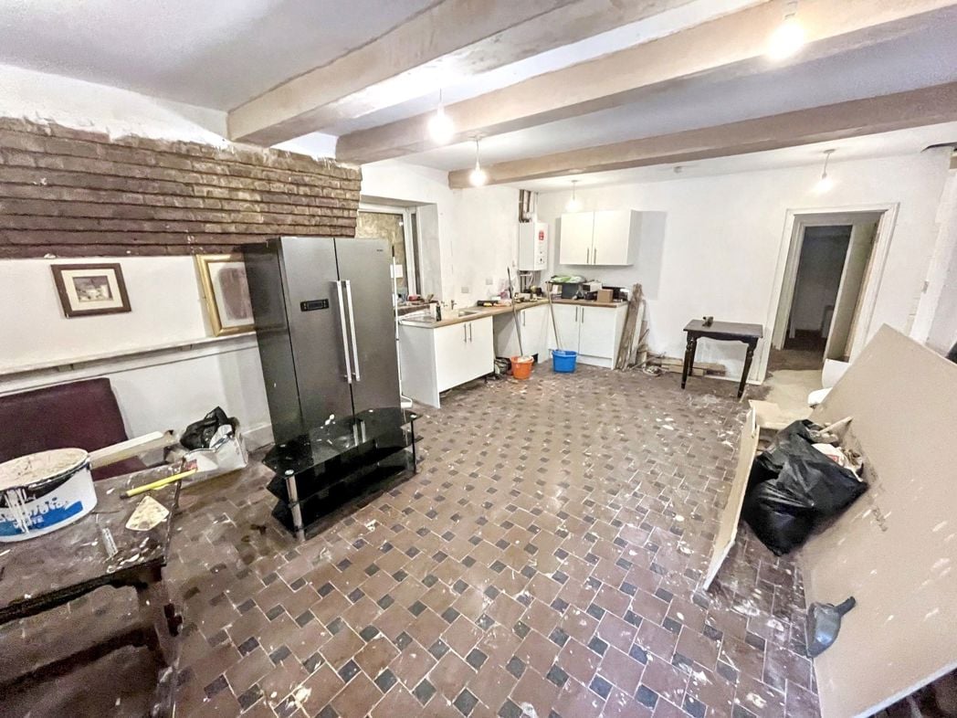 Property image 7 of 21