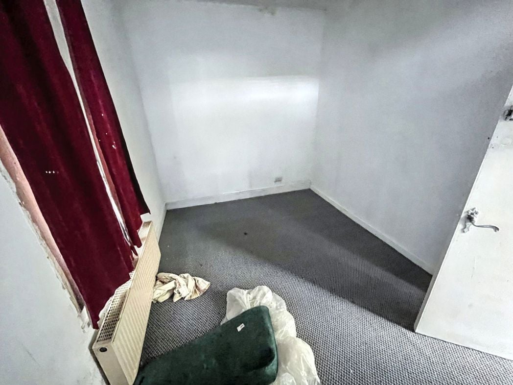 Property image 15 of 21