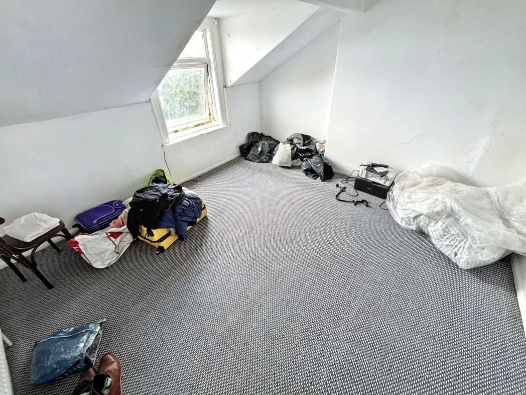 Property image 17 of 21