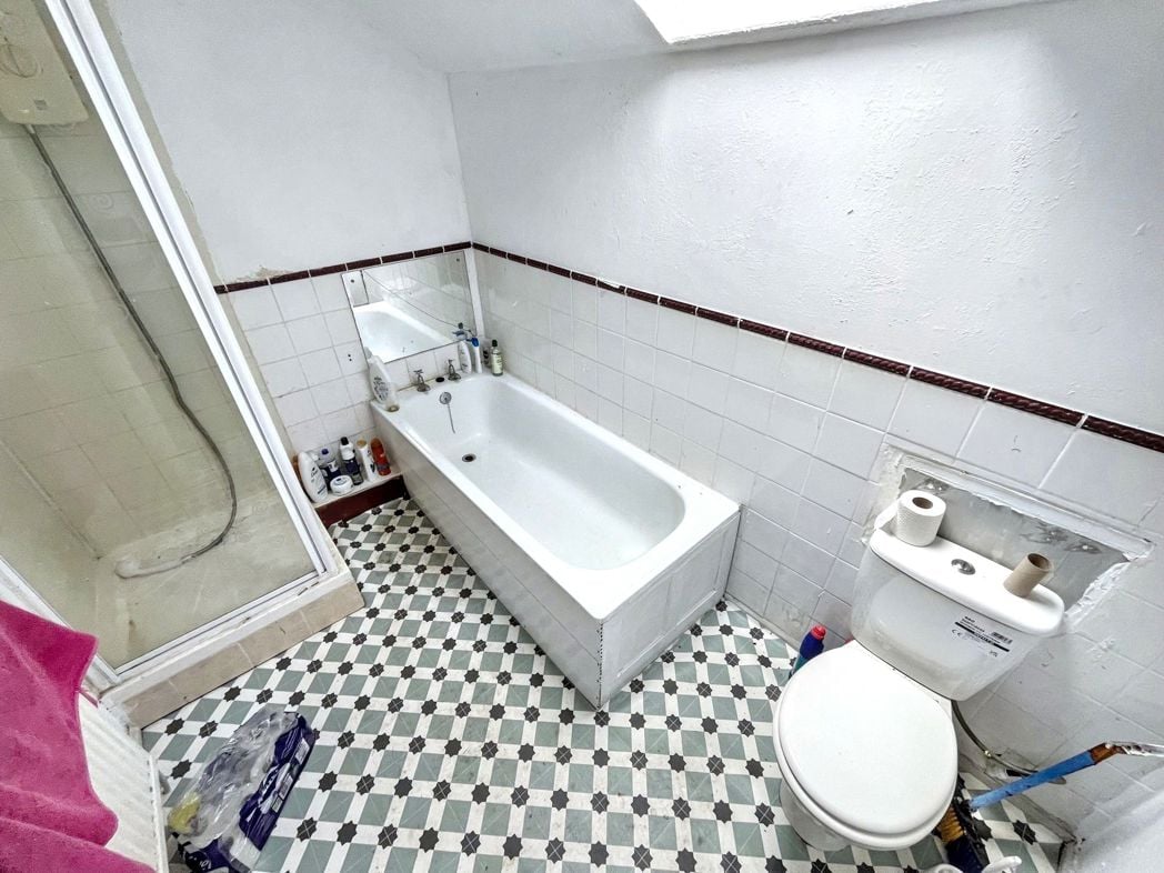 Property image 18 of 21