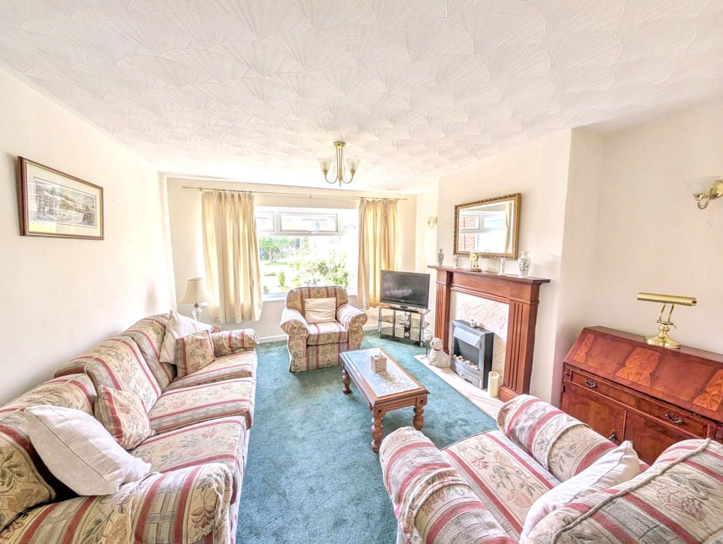 Property image 3 of 15