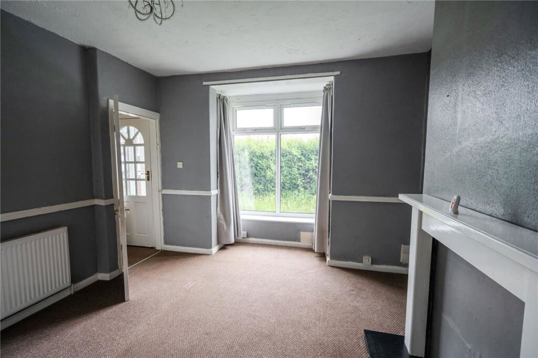 Property image 2 of 19