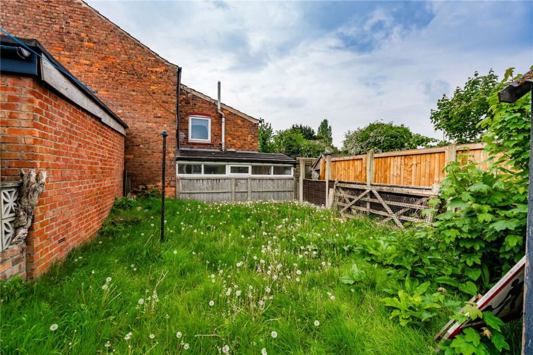 Property image 16 of 19
