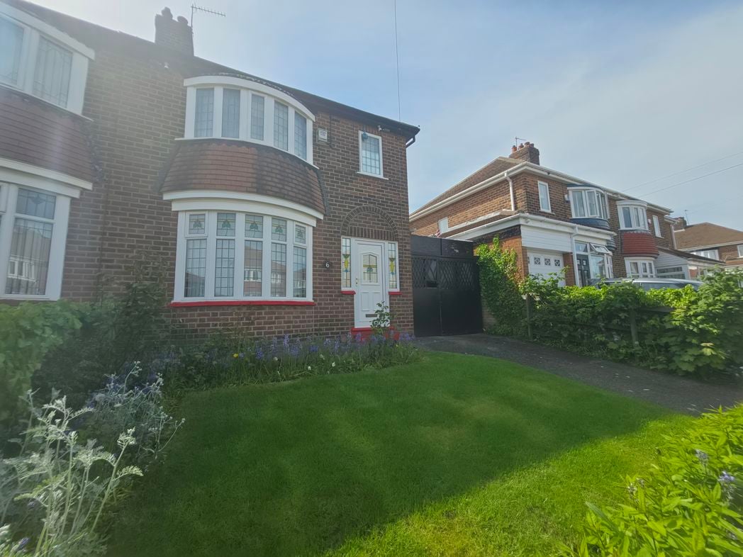 Property image 13 of 19