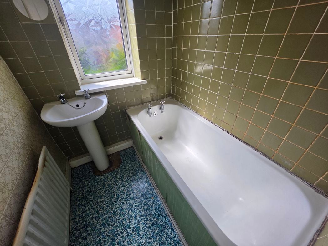 Property image 11 of 19