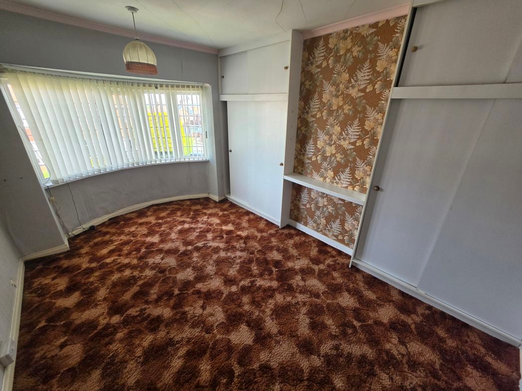 Property image 8 of 19