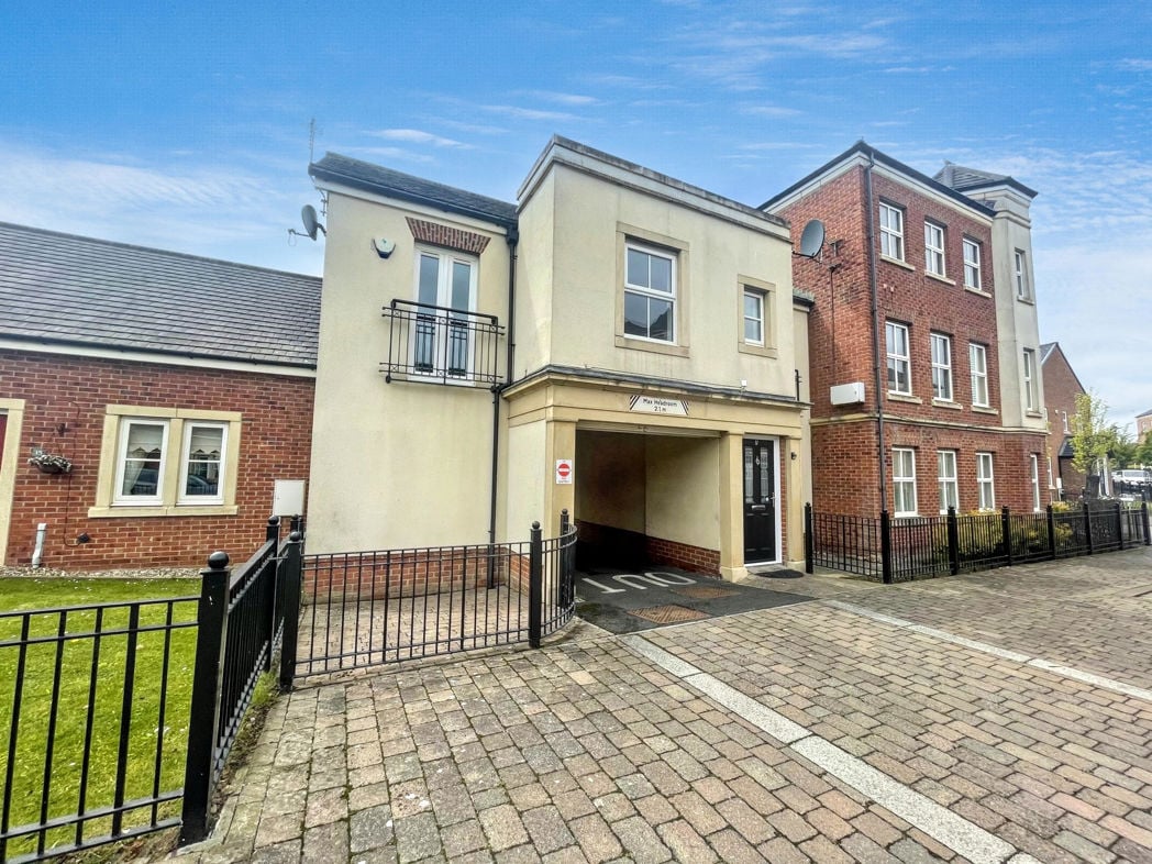 Property image 1 of 7