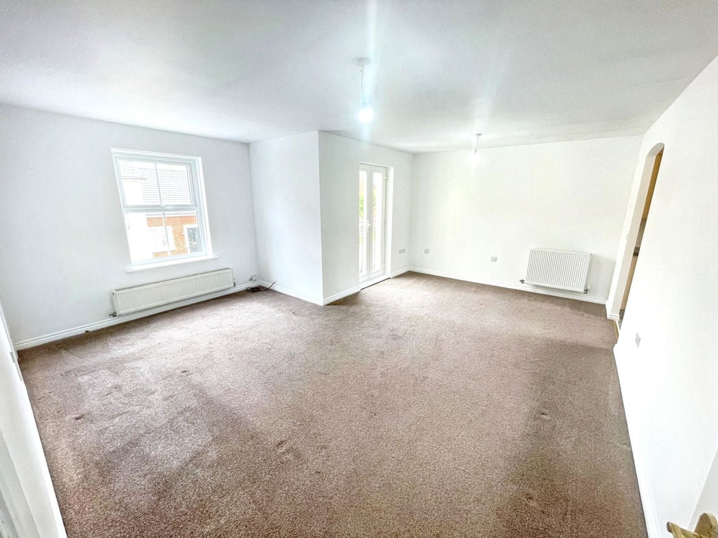 Property image 3 of 7