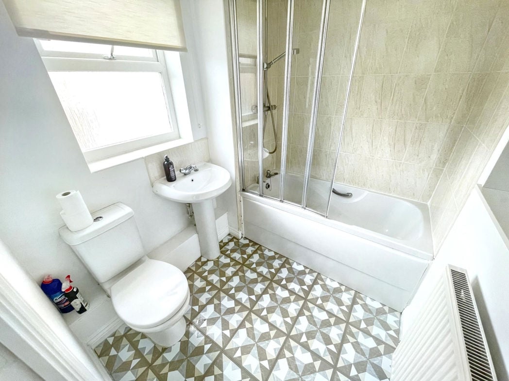 Property image 7 of 7