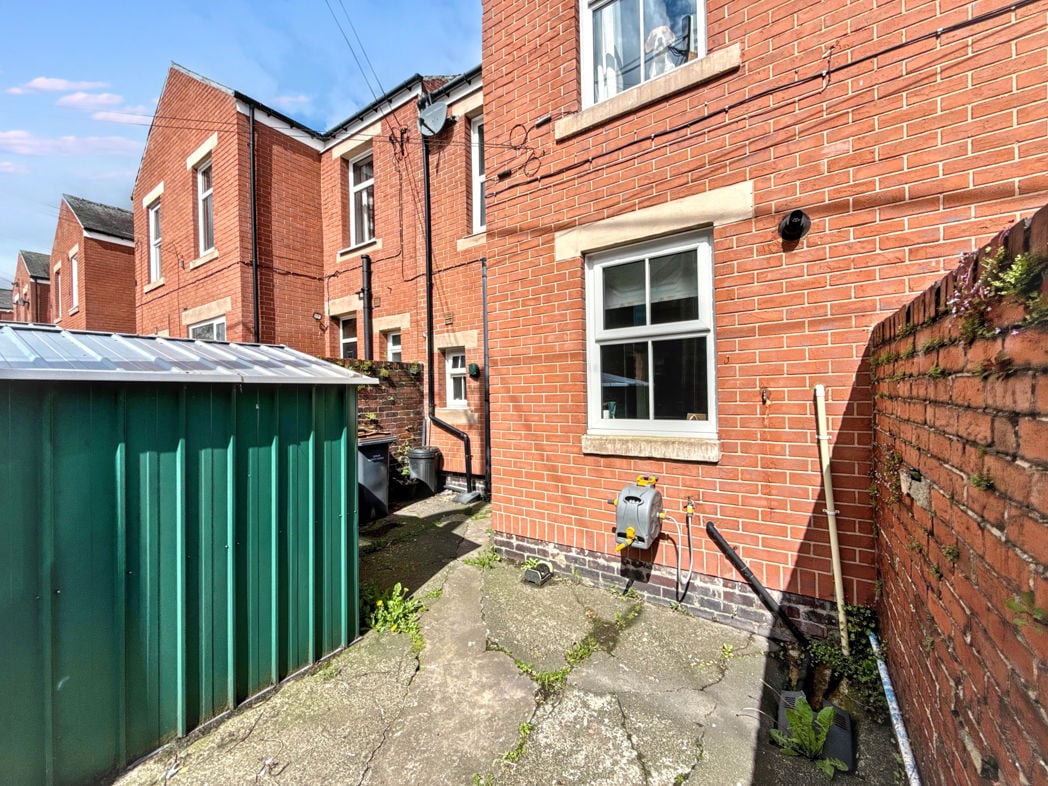 Property image 10 of 12