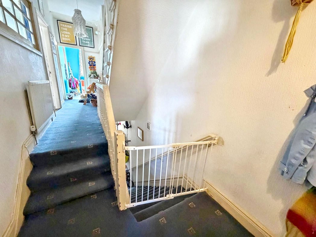 Property image 12 of 21