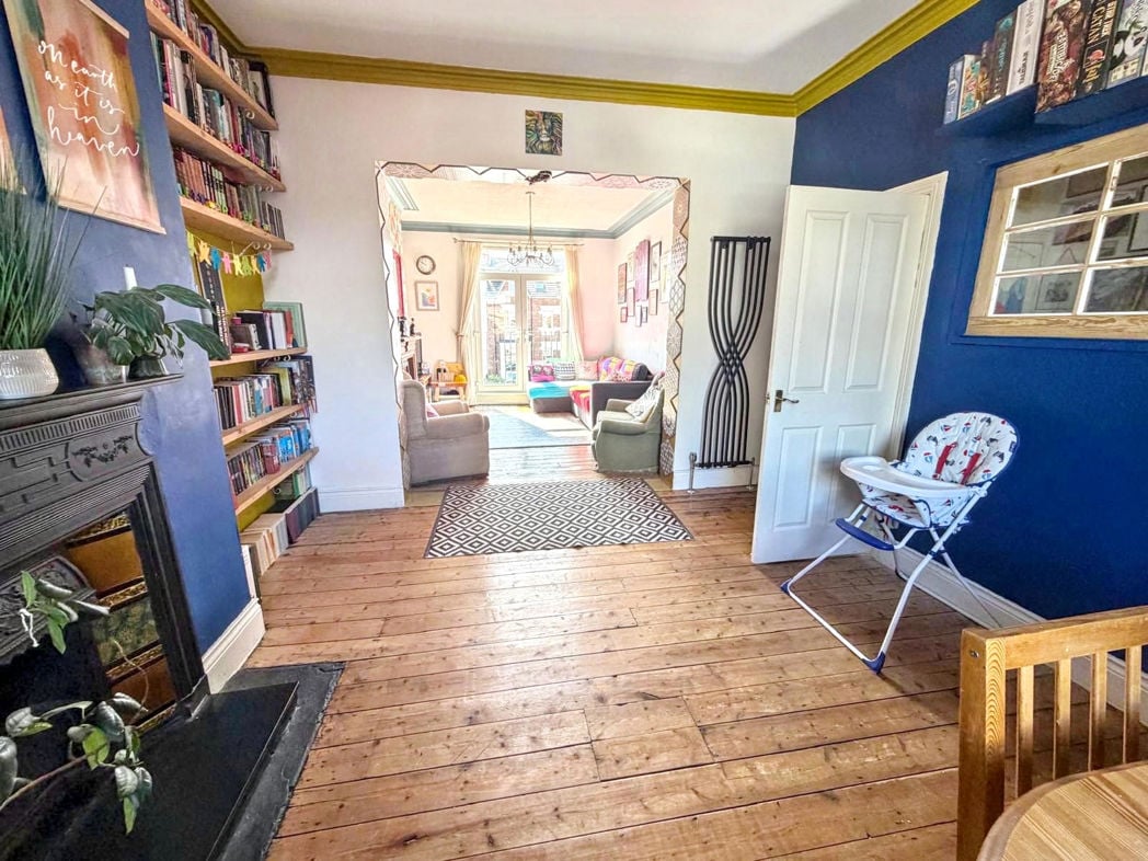 Property image 5 of 21