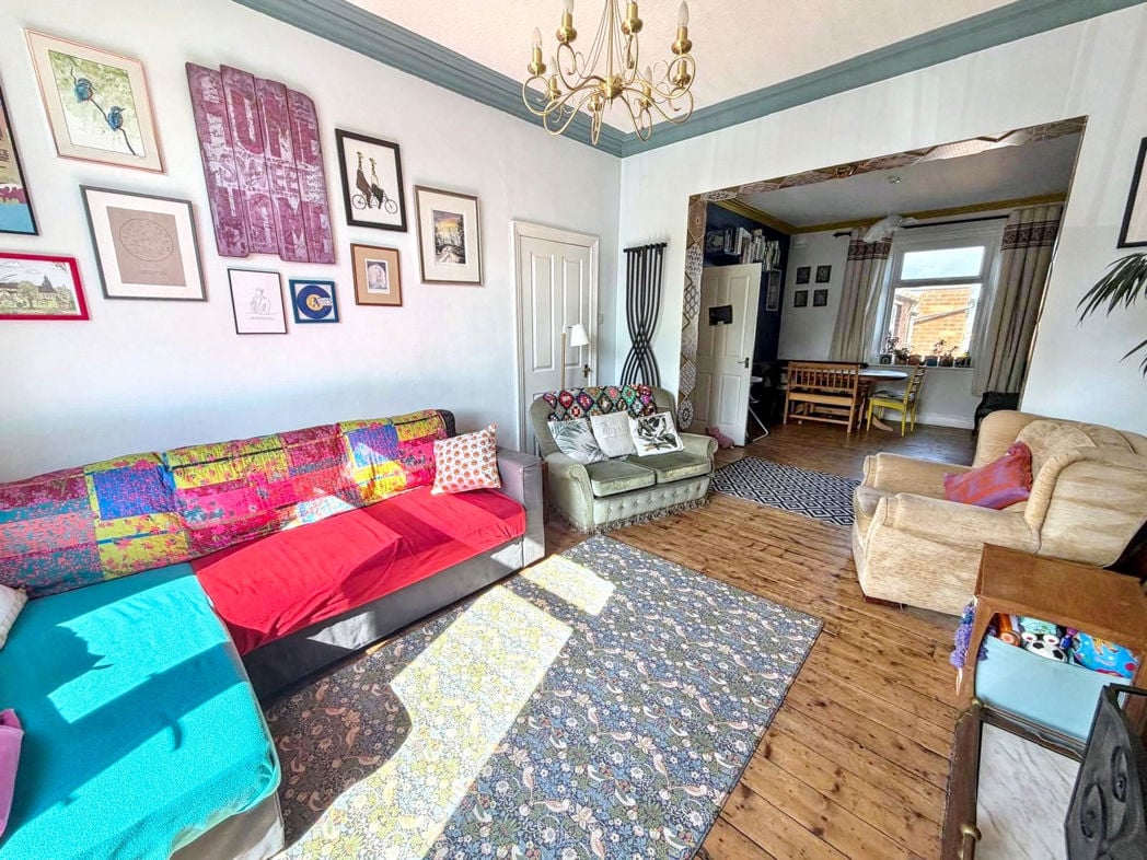 Property image 4 of 21