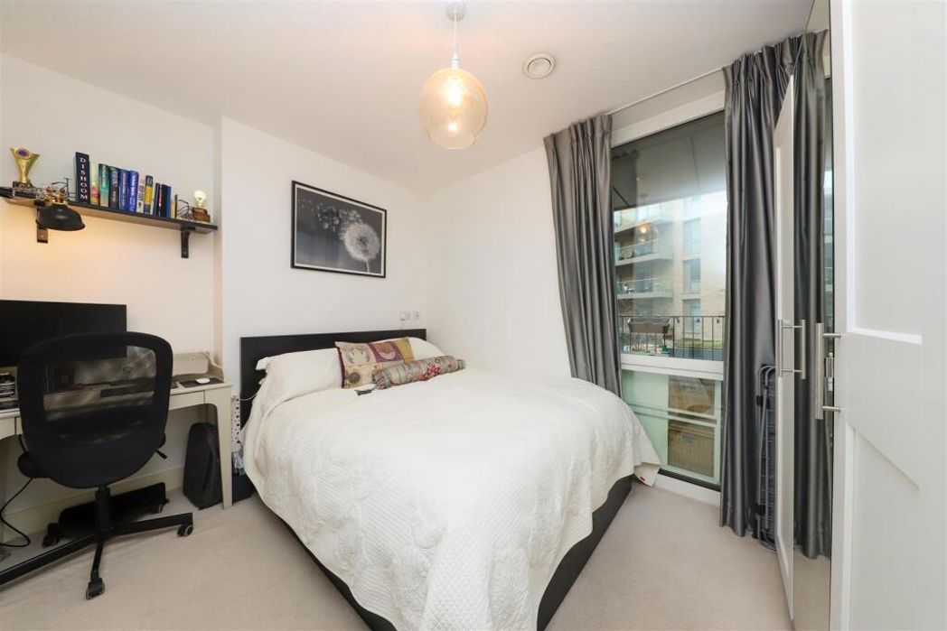 Property image 7 of 11