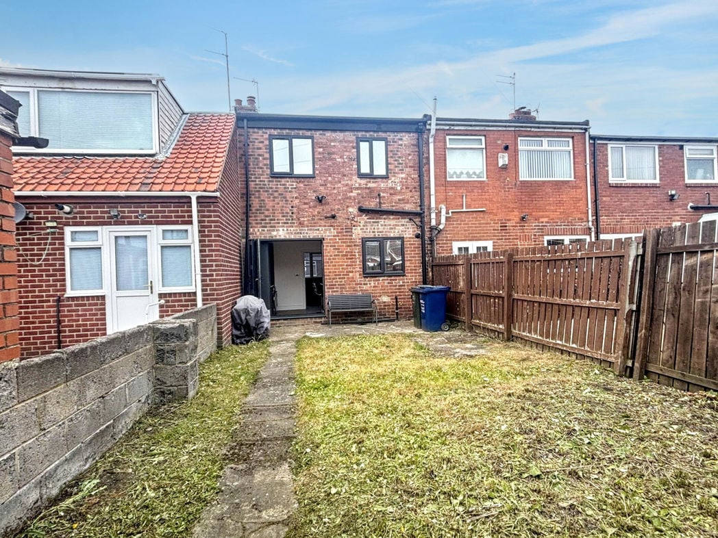 Property image 11 of 11