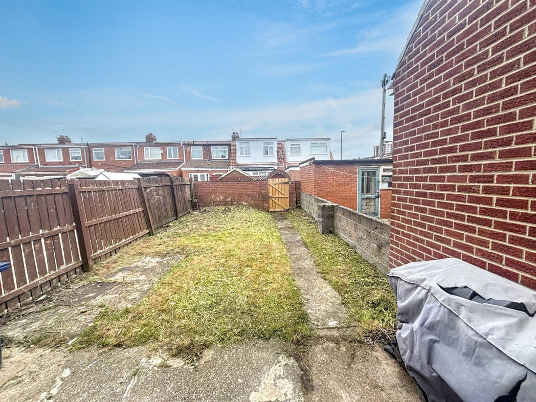 Property image 10 of 11