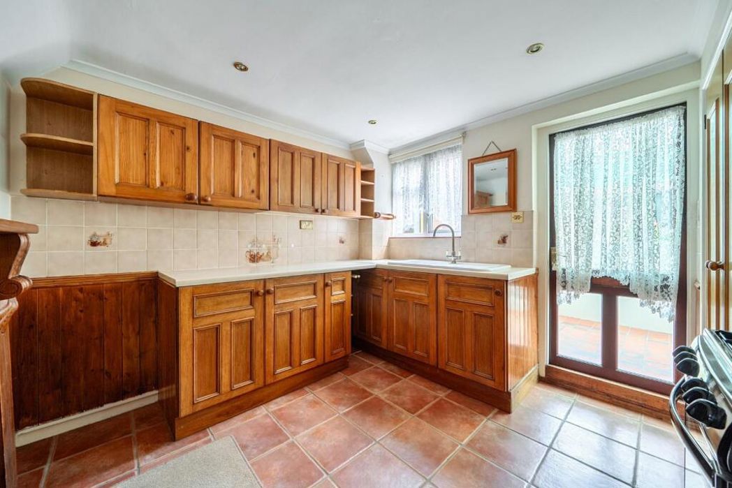 Property image 5 of 19
