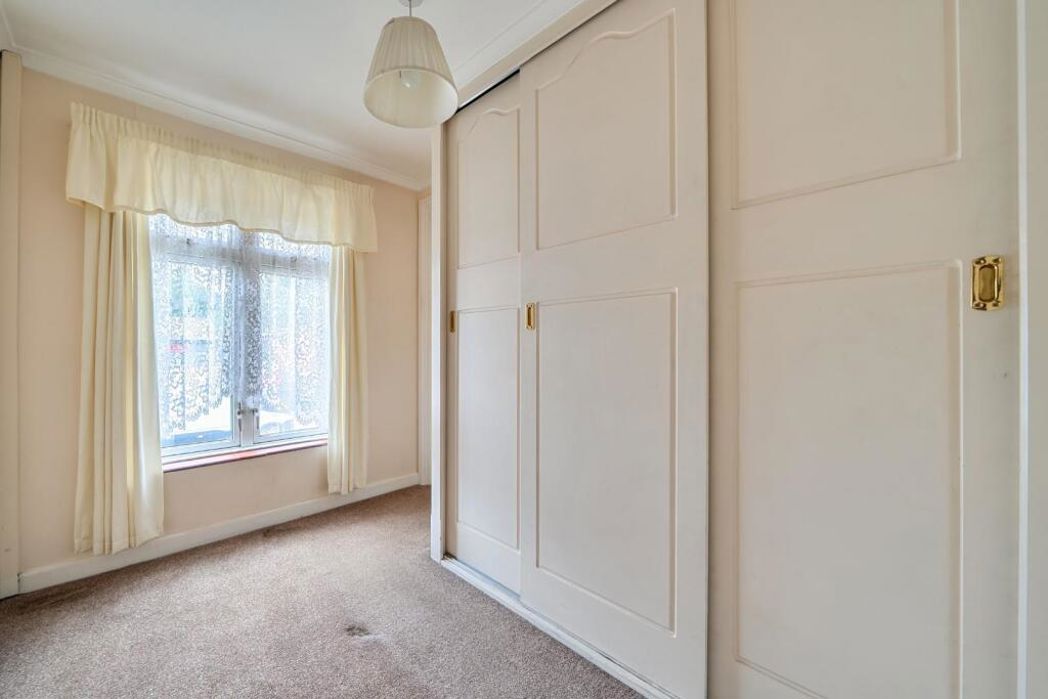 Property image 11 of 19