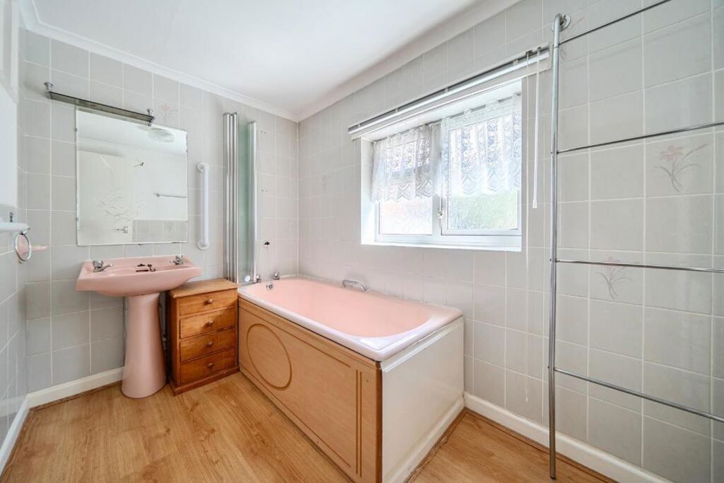 Property image 14 of 19