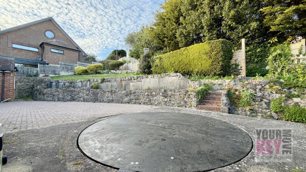 Property image 3 of 29