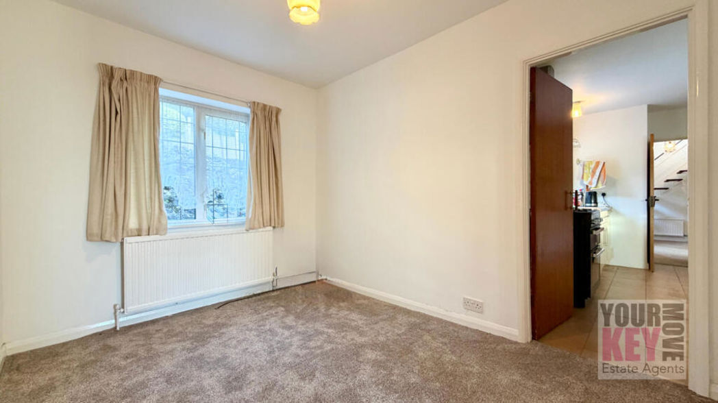 Property image 15 of 29
