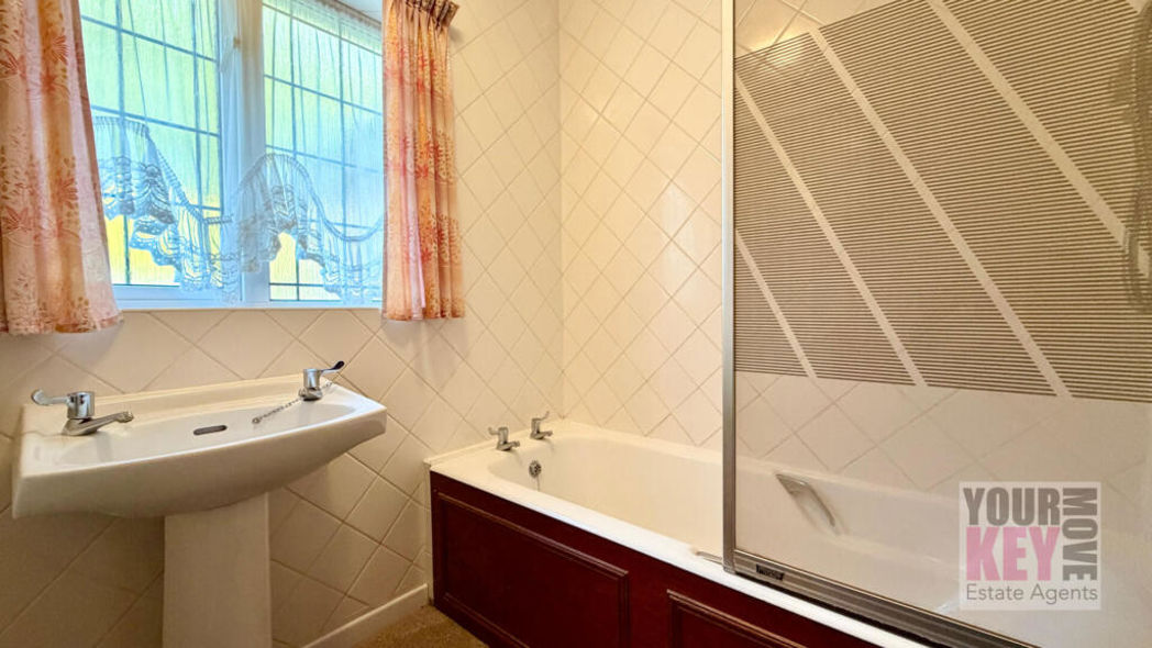 Property image 16 of 29