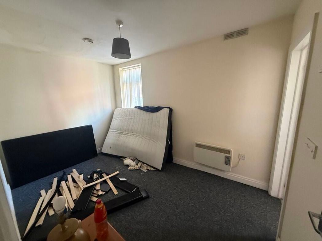 Property image 3 of 8