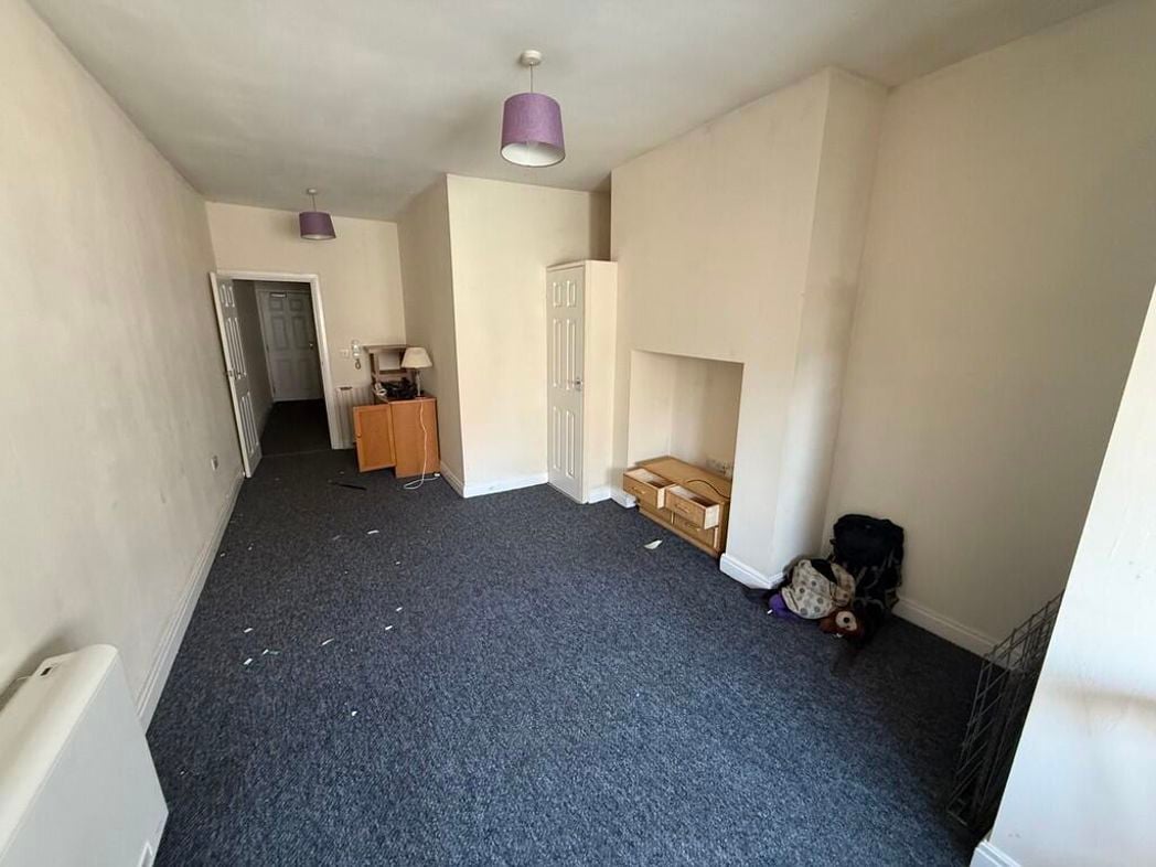 Property image 4 of 8