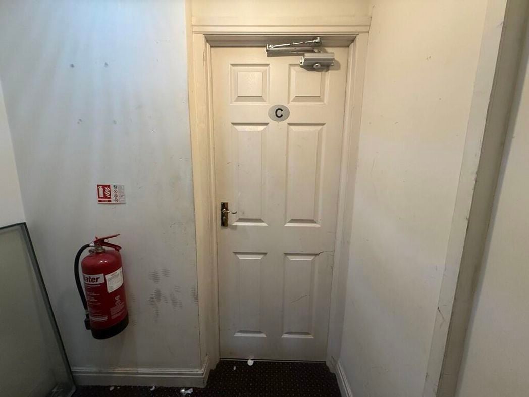 Property image 6 of 8
