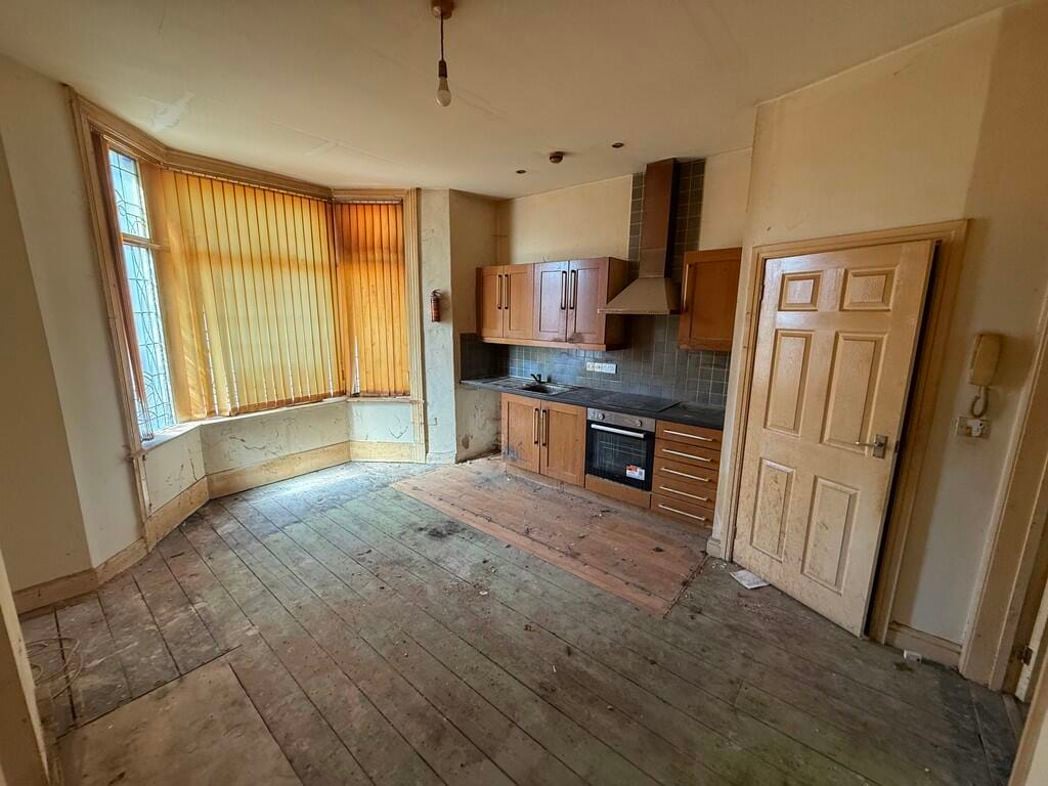 Property image 2 of 5