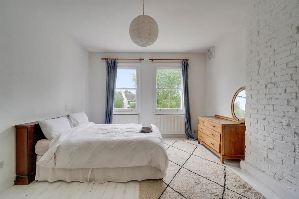 Property image 4 of 16