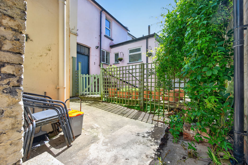 Property image 17 of 19