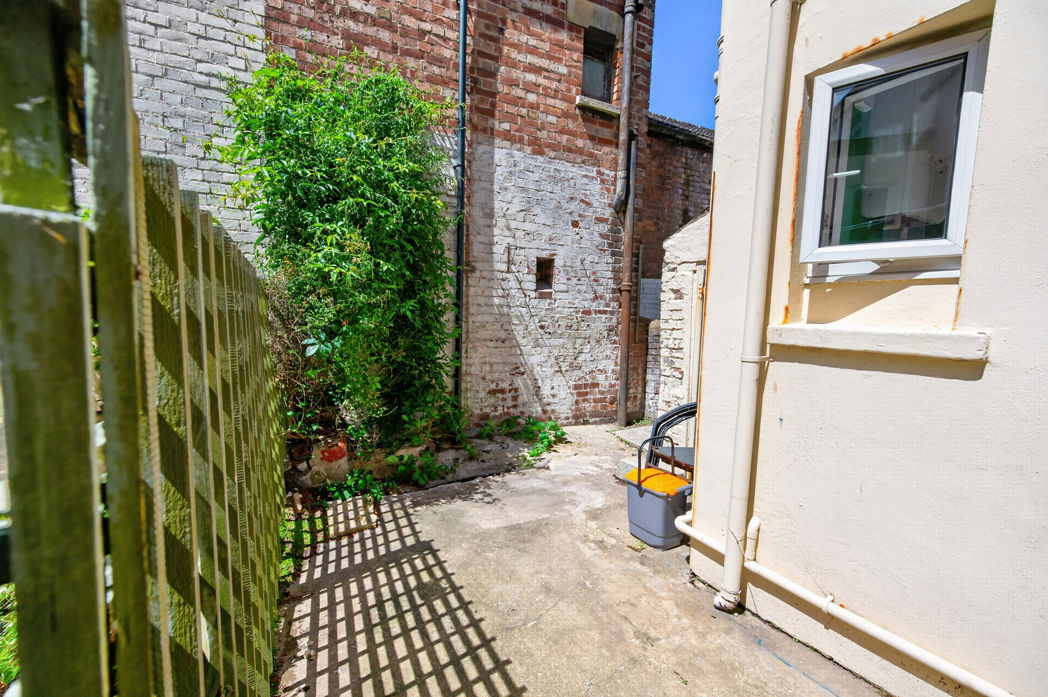 Property image 13 of 19