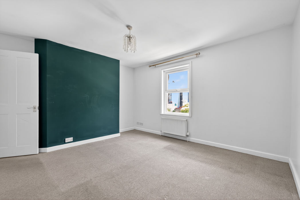 Property image 3 of 19