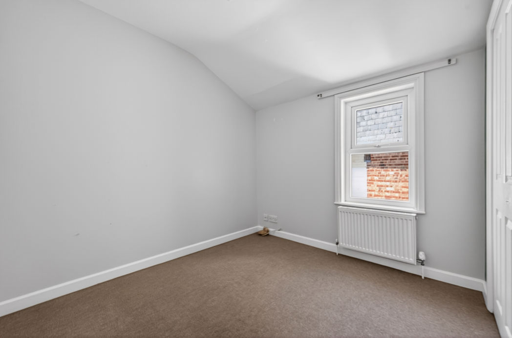 Property image 4 of 19