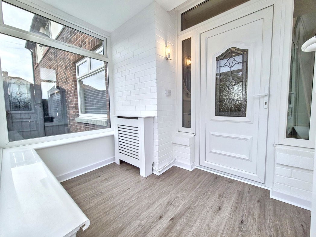 Property image 4 of 28