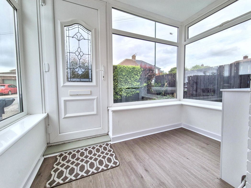 Property image 5 of 28