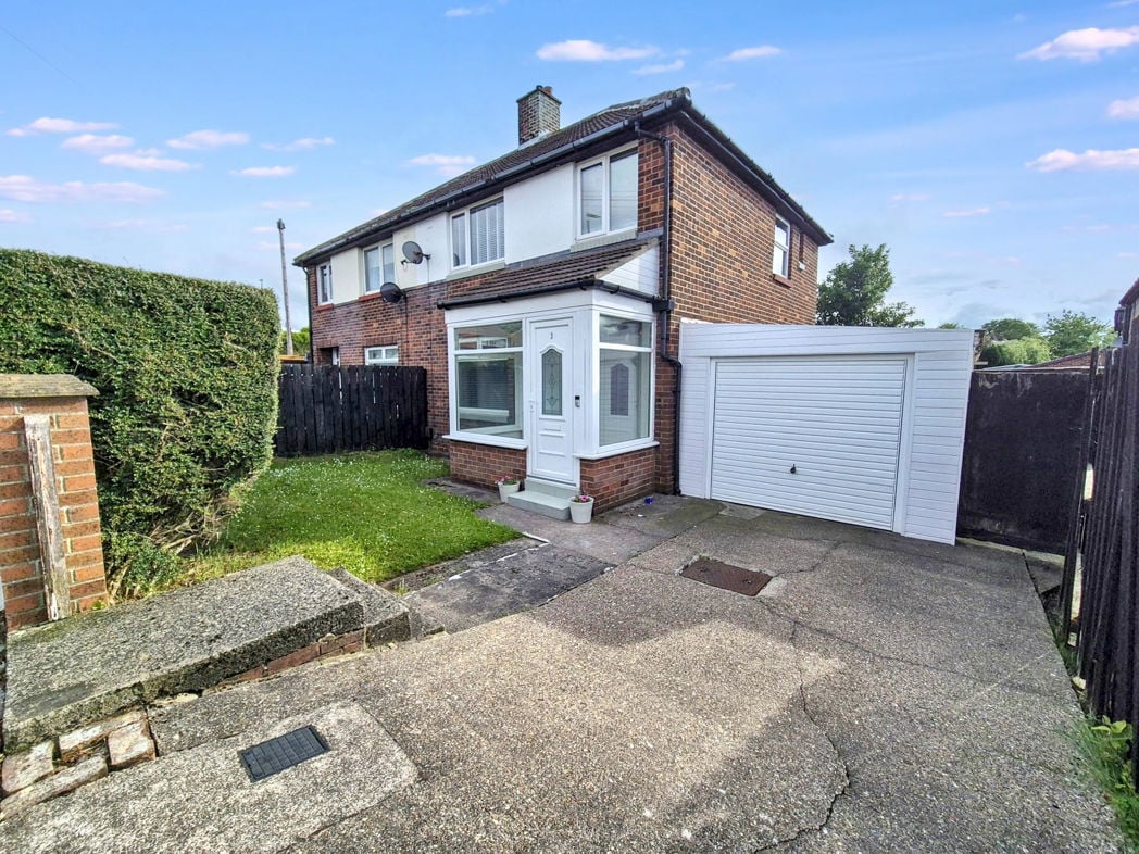 Property image 24 of 28