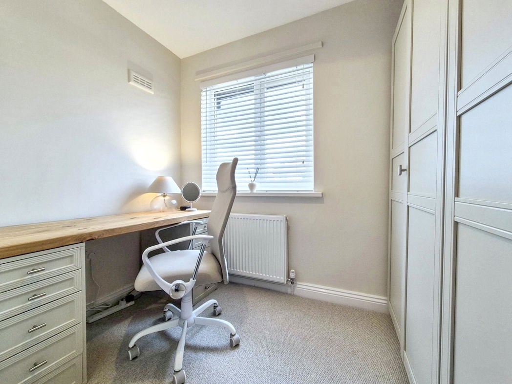 Property image 19 of 28