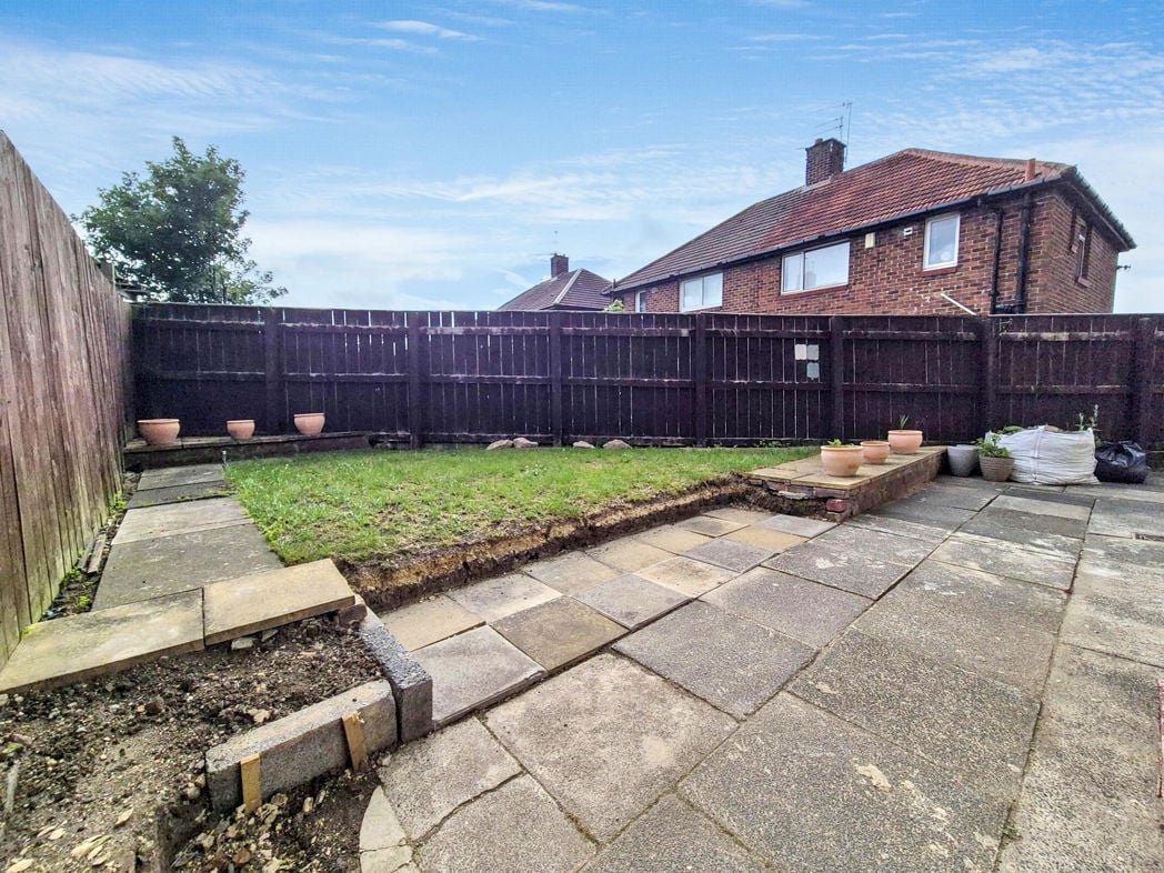 Property image 25 of 28