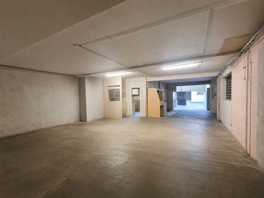 Property image 2 of 4