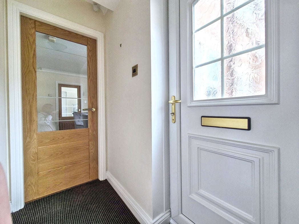 Entrance/Hallway